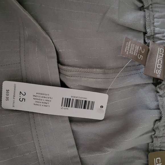 Chico's Pull On Straight Pants - Picture 5 of 6